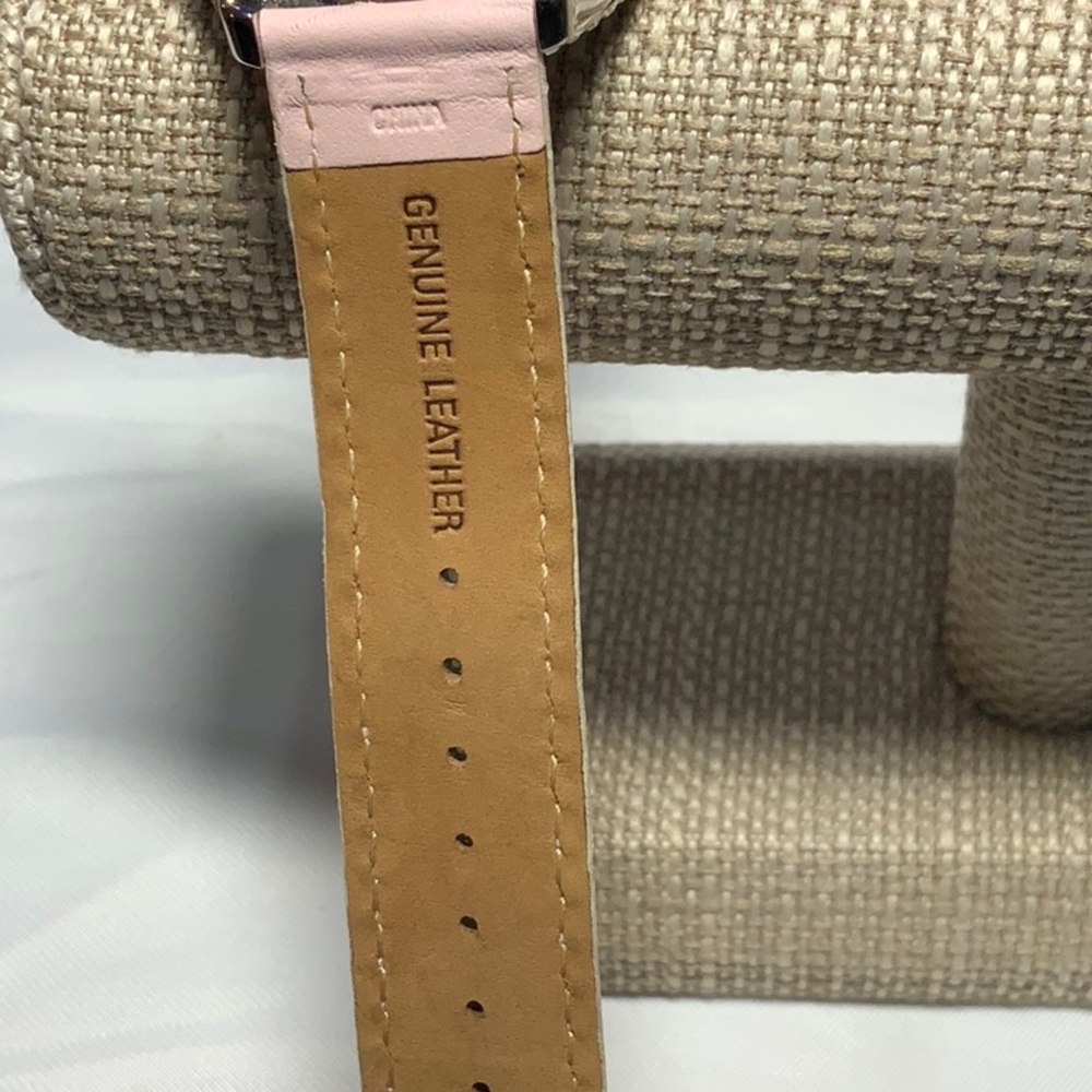 GUESS Watch - Picture 3 of 10